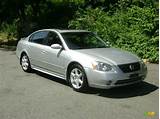 2002 Silver Nissan Altima Images