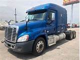 Photos of Werner Semi Trucks For Sale