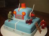 Pictures of Robot Birthday Cake