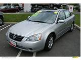 Images of 2002 Silver Nissan Altima