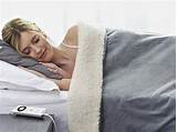 How To Use Electric Blanket On Bed Pictures