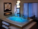 Cleveland Hotels With Jacuzzis In Room