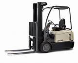 Photos of Crown Equipment Forklift