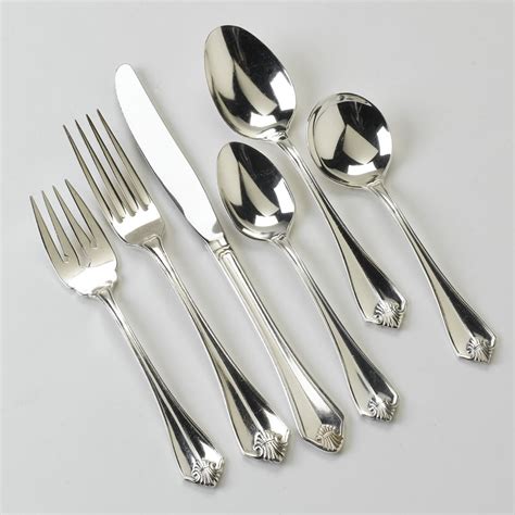 Pictures of Identify Oneida Stainless Flatware