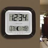 Pictures of La Crosse Technology Atomic Wall Or Table Clock