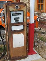 Pictures of Vintage Gilbarco Gas Pump Parts