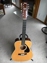 Pictures of Acoustic Guitar Omaha