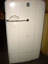 1950 Kelvinator Refrigerator Images