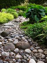 Using Landscaping Rocks Pictures