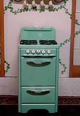 Photos of Apartment Size Gas Stoves