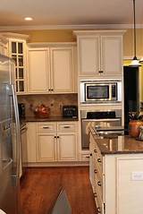 Photos of Beige Kitchen Cabinets Wall Color