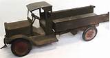 Pictures of Antique Toy Trucks