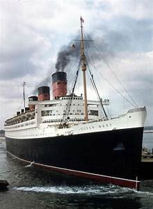 Rms Queen Mary Colour Photo Of Her Whilst Still In Service R
