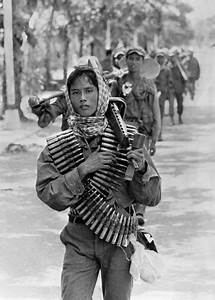Related Image Vietnam History Vietnam War Haunting Photos Horrible