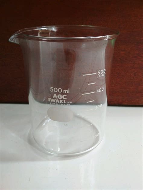 gelas carafe in laboratory