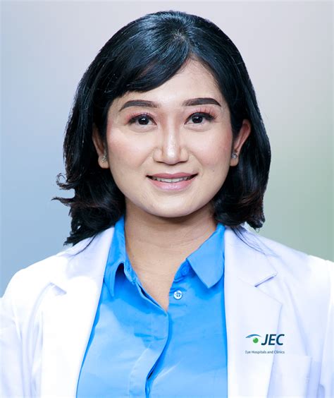 Dokter Kulit Manado - Dr Ayu Dewi