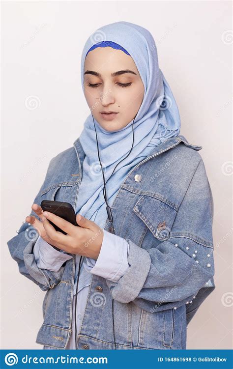 Muslim Child listening to music