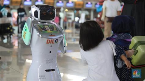 Penggunaan Robot dalam Pelayanan di Bandara