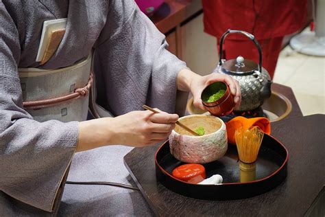 Tradisi Minum Teh di Jepang