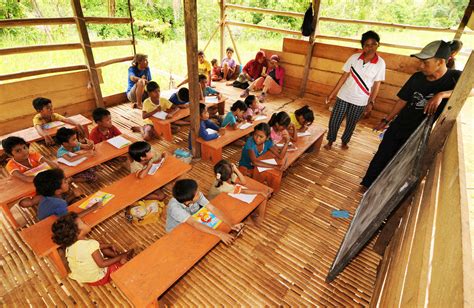 Sarana Belajar di Indonesia