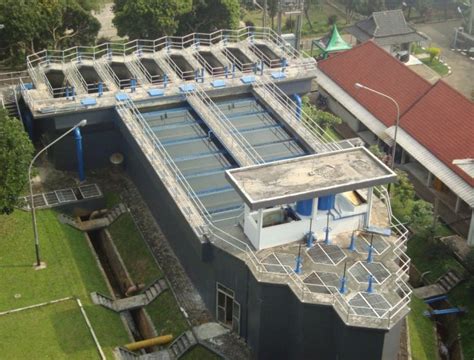 Instalasi air bersih di bangunan indonesia