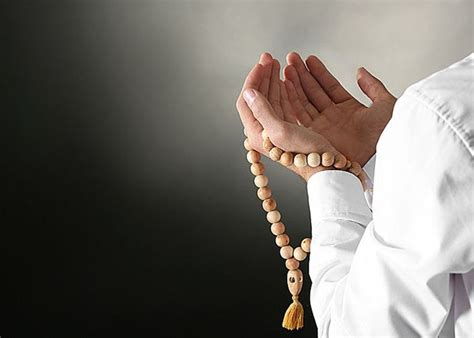 Umat Islam Berdoa