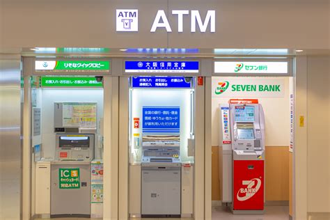 Mobile Banking Jepang