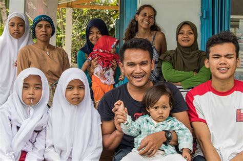 Family Ade in Indonesia