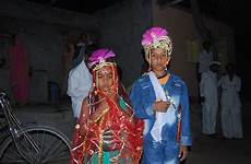 child marriage india brides million indiaspend breaking globe third