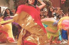 gif madhuri dixit bollywood dance yeh gifs thumka jawaani deewani hai ghagra why girl dancing her wardrobe should every tenor