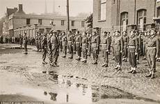 royal engineers ww2 during attention wwii uniform mediadrumworld lives platoon inspection colonel engineer locations africa north daily