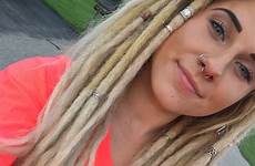 dreads girl dreadlock hair dreadlocks dread rasta frisuren blonde head hairstyles mädchen mit girls braids bilder red hippie auf haare