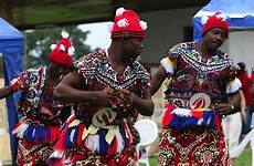 nigerian igbo dance nigeria culture people ibo traditional men cultures harcourt port around who shutterstock community lorimer worldatlas perform editorial