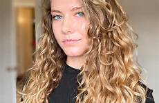 natural therighthairstyles frizzy modified modify