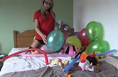 balloons looner girl playing bed