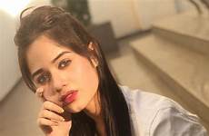 jannat zubair rahmani starsunfolded wallpaperaccess baltana