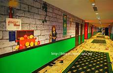 hotel legoland malaysia room pirate theme sneak peek corridor carpet designs just kingdom