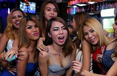 pattaya thai girls thailand bangkok women bar bars nightlife massage beautiful street walking sexy asian bargirls gogo top expat hottest