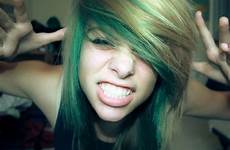 hair girl dyed green cute beautiful alternative girls emo tumblr favim nose swag pretty con crazy colored piercing scene cool