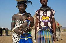 angola tribes juventus wear mucawana lafforgue eric mwila targato soba copricapi tribu cuaderno retazos