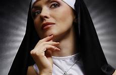 nuns monjas beautiful nun pray wallpapers hot fotos photography girl glamorous para older gifs peliculas