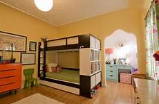 spacious dormitorio compartido hgtv bunk decorativas bunkbeds