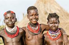 karo omo valley ethiopia tribes photoscope women nger ones painted face