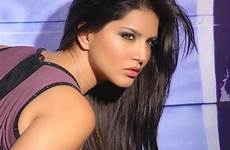 sunny leone actress sexy hot pornographic businesswoman model hollywood look ultra cool fun beautiful bollywood posted