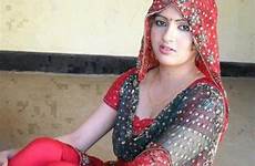 girls indian desi girl pakistani hot sindhi sex auntie punjabi beautiful india sexy albums wallpapers ki women nude bride choti
