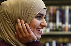 hijab muslim women wear do why journey theconversation aquila style