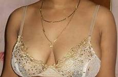 panty aunty desi busty nri