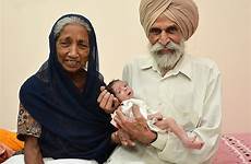 ivf giving doctor baby old mum fertility boy bad name kaur gill treatment two parents woman indian singh mohinder mother