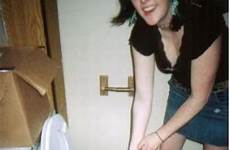 girls hot toilets unclogging plunging chicks their izismile