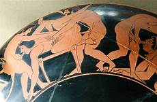 orgy kylix louvre intercourse greece attic erotiche prostituzione vases g13 n4 greco antica vaso symposium dagospia piatto pornografi